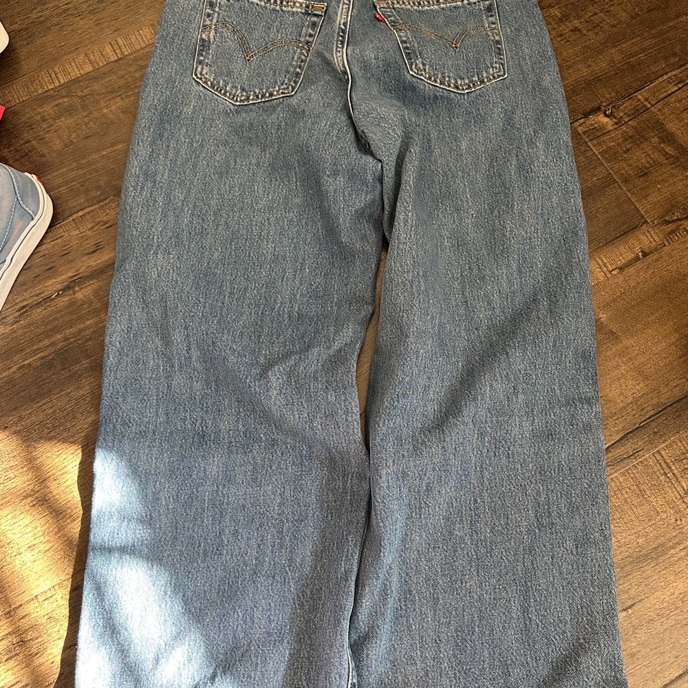 Levi’s - Picture 3 of 3
